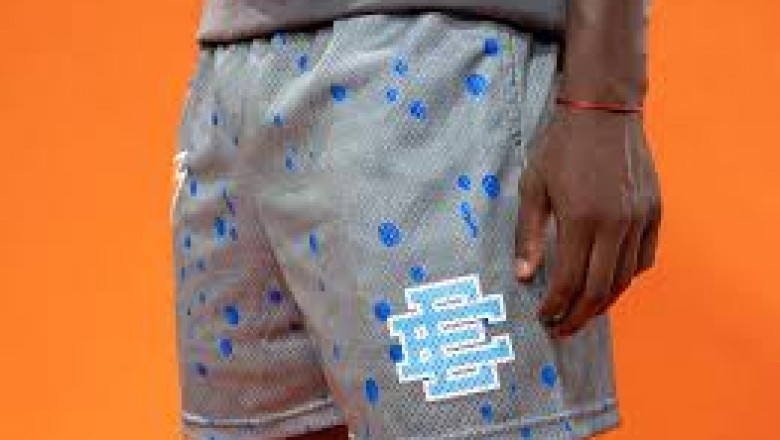 EE Shorts Where Streetwear Meets Sport in Style