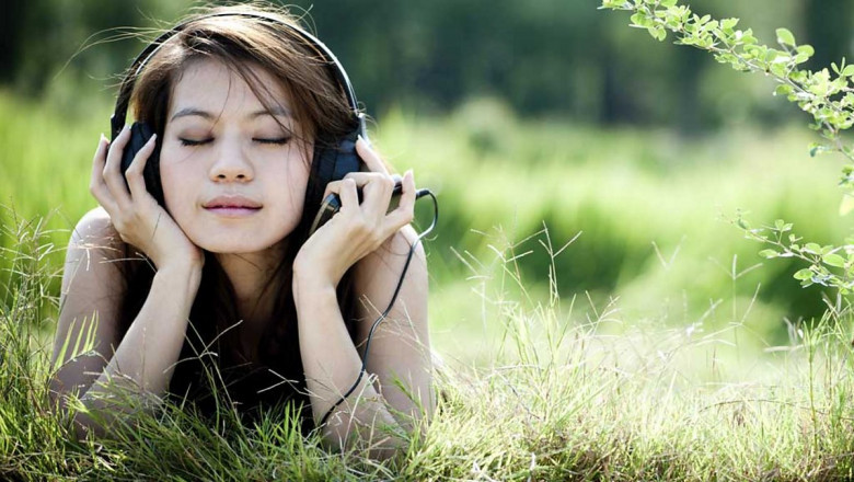How License Free Relaxing Music from iChill Music Factory Can Transform Your Content and Your Mood