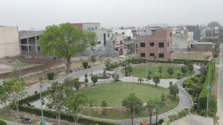 Ultimate Guide to Buying a 3 Marla Plot for Sale in Lahore in 2025: Top Areas, Prices, and Investment Tips