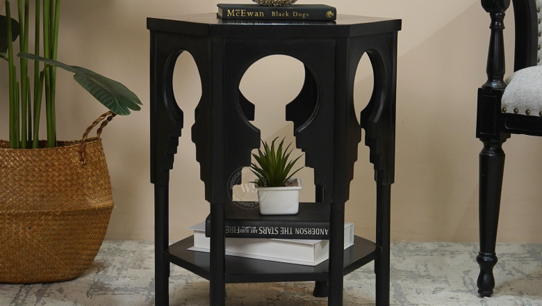 Wooden vs. Metal Side Tables: Which One Fits Your Decor Best?