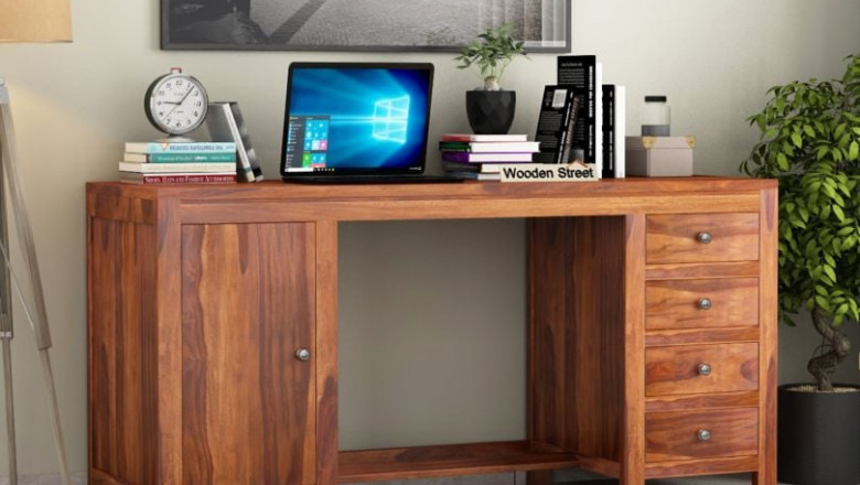 How to Choose the Right Computer Table for Your Space