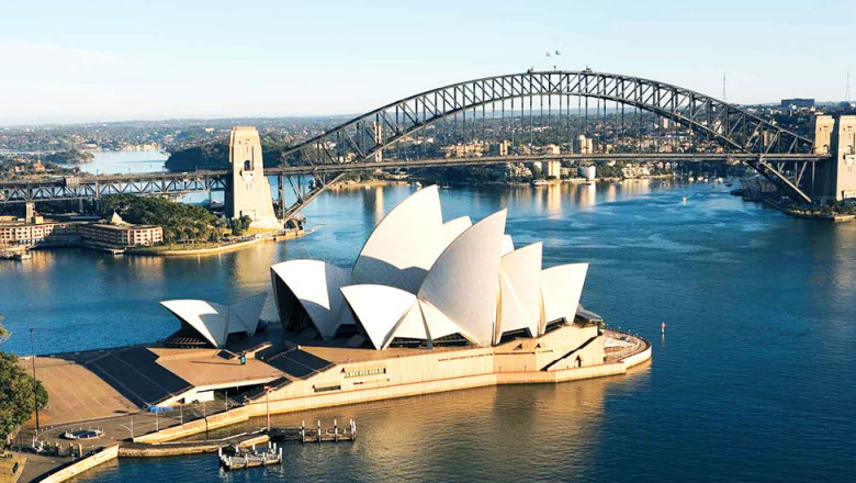 Celebrating on the Waves: The Best Sydney Lunch Cruises for Special Occasions