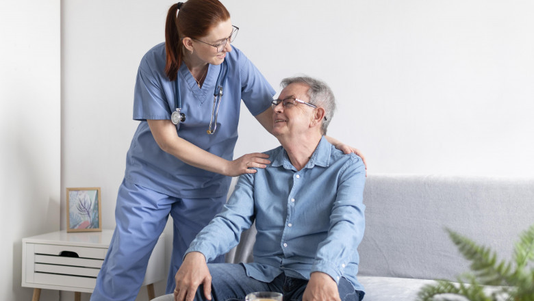 Skilled Nursing Care Explained: Services and Benefits