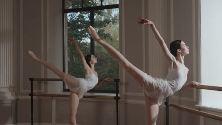 What to Pack in Your Ballet Bag: Essentials for Class