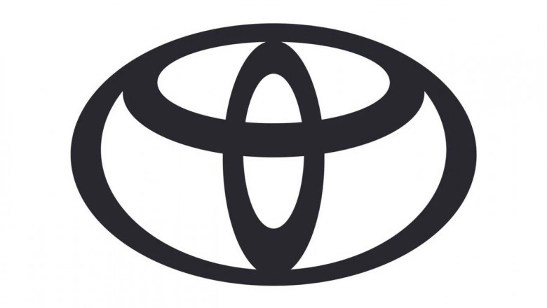 Embracing Hybrids: Your Guide at Toyota Showroom Paschim Vihar