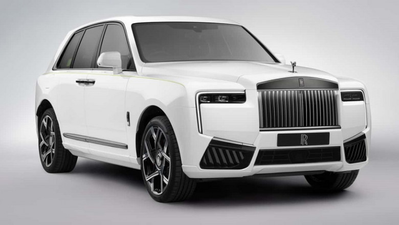 Rolls Royce Cullinan Rental in UAE | Exotic Luxury SUV Experience