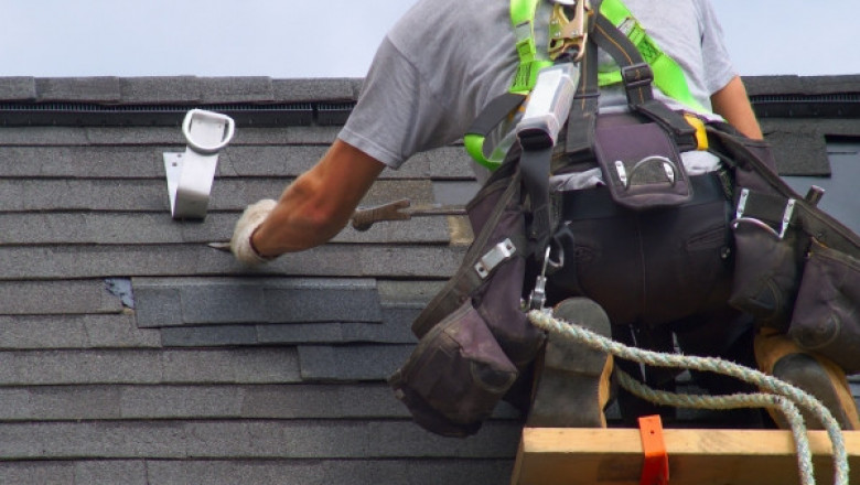 Top Signs Your Home Needs Roof Repairs in Mountville This Season