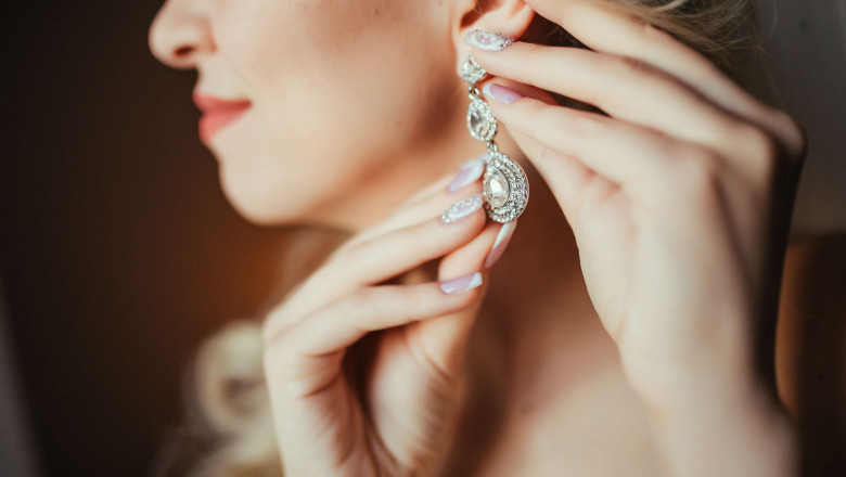 Buy Online Designer Earrings for Weddings, Parties &amp; More