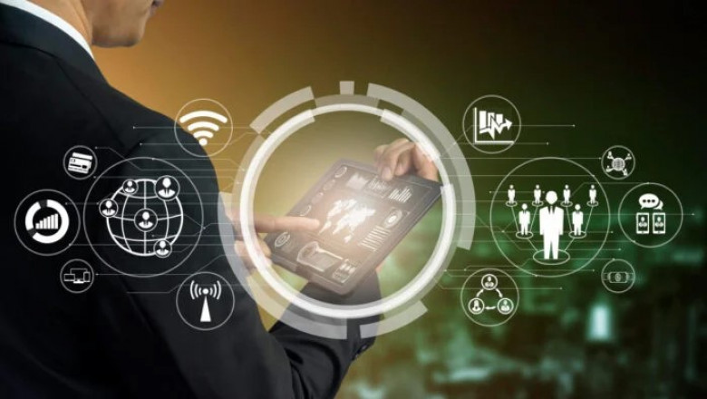Creating Safer Work Environments with Smart HR Hiring Tools