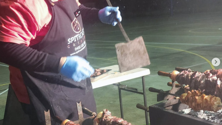What Makes Spit Roast Catering ‘Gourmet’? Beyond the Flame and Carve