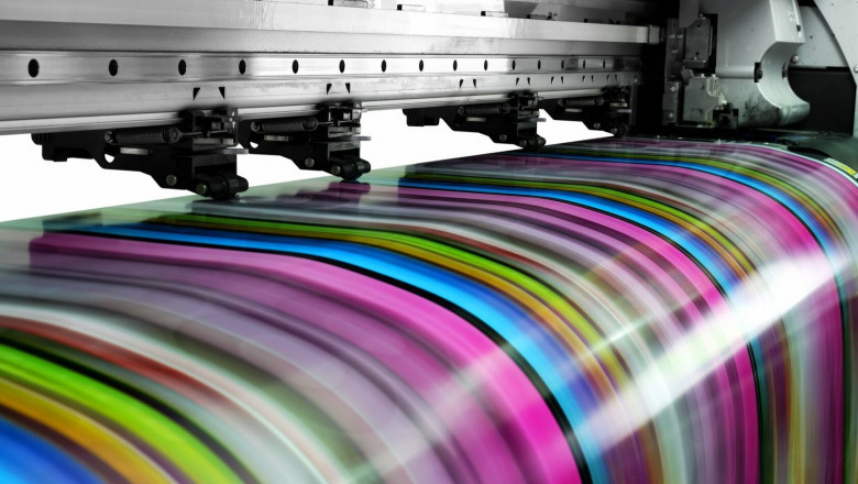From Mailboxes to Main Street: Print Solutions That Elevate Your Local Presence