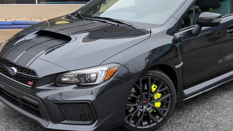 What to Expect During a Professional Vinyl Wrap Installation