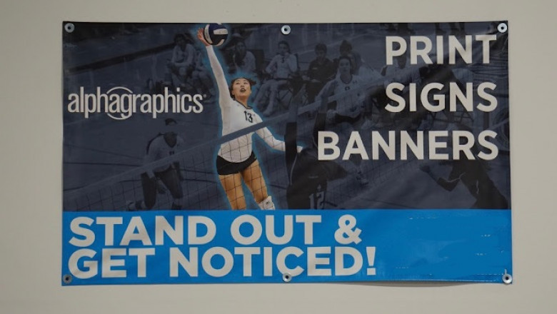 Big Prints, Smart Mail &amp; Digital Power: Marketing That Works in Deerfield