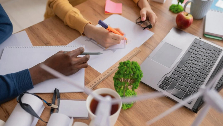 How Businesses Can Reduce IT Waste Through Circular Economy Practices
