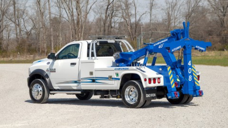 What Is Light Duty Towing and When Do You Need It?