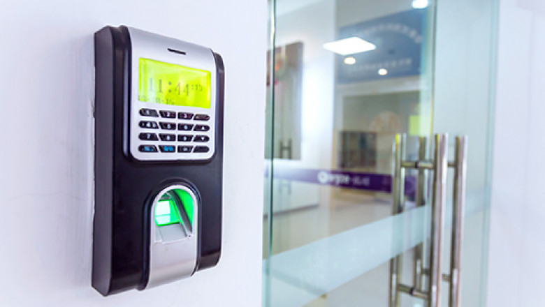 Difference Between Physical and Logical Access Control Explained