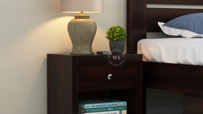 5 Essential Features of a Great Bedside Table - Wooden Street