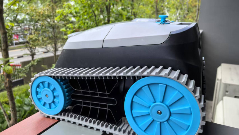 How Robotic Pool Cleaners Save Time and Energy Daily