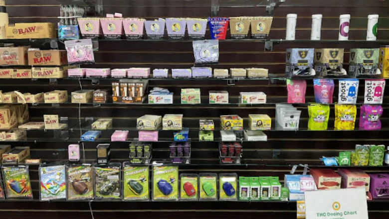 5 Reasons to Choose Rex Smoke Shop for Your Next Vape or Smoke Purchase