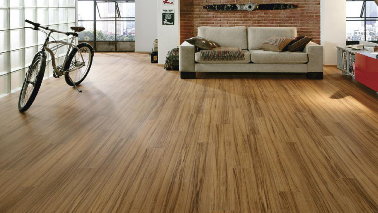 Laminate Flooring Installation in St. Louis: A Smart and Stylish Upgrade for Every Home