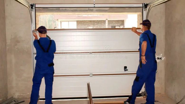 24/7 Garage Door Repair in Queens: Rapid Response, Quality Work
