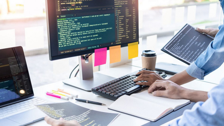 Choosing the Right Platform for a CMS web application