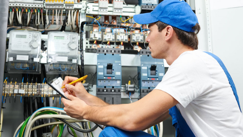Electrical Maintenance Services in the UK: Ensuring Safety and Efficiency