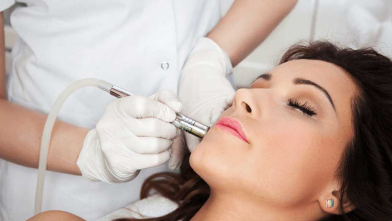 Microdermabrasion Devices Market is Estimated to Grow Owing to Crystal-Free Technology