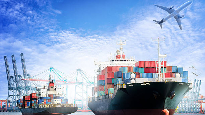 A Deep Dive Into the World of Shipping From Dubai