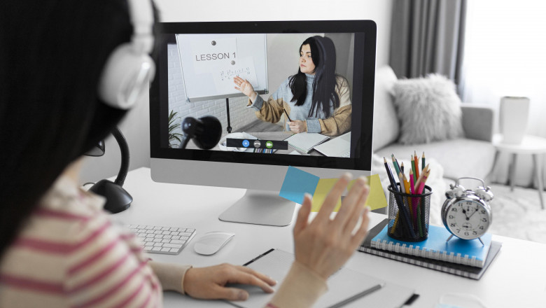 Top Reasons Why Students Search for ‘Take My Online Class’ Services