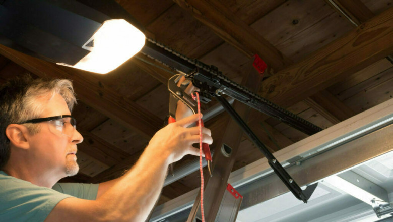 Garage Door Service Staten Island – Repairs, Installation & More