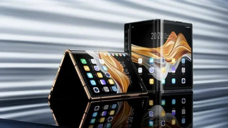Foldable Smartphone Market Soars Amid Trade Tensions